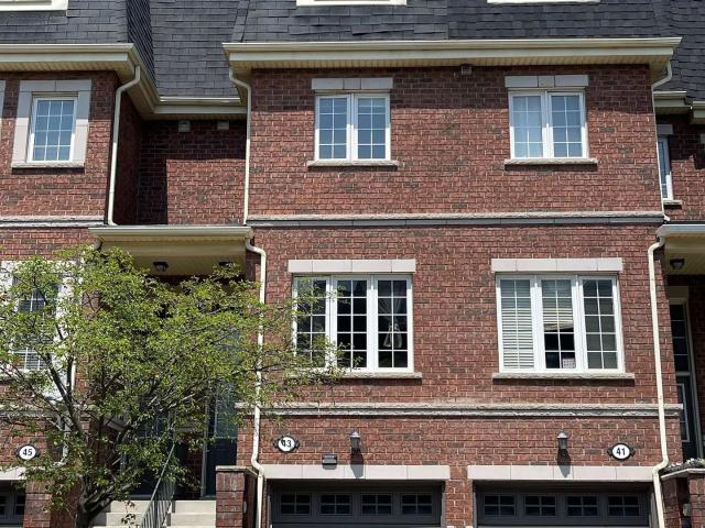 43 435 Hensall Circle, Mississauga | 3+1Beds/3Bath, Townhouse, $3,400/mo | Condos. Ca