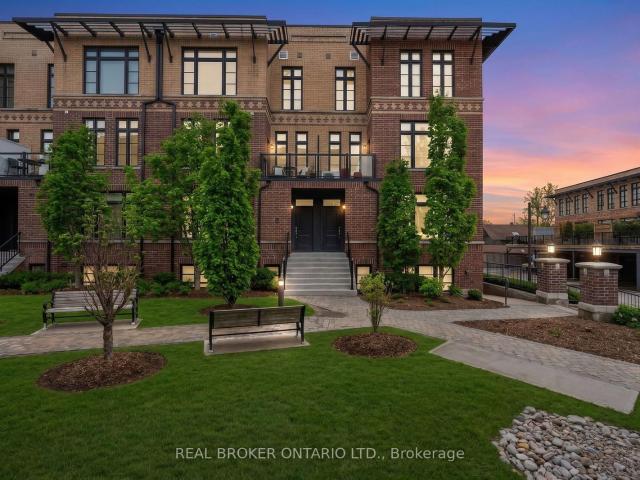 43 8167 Kipling Avenue, Woodbridge | 2Beds/2Bath, Townhouse, $739,000 | Condos. Ca