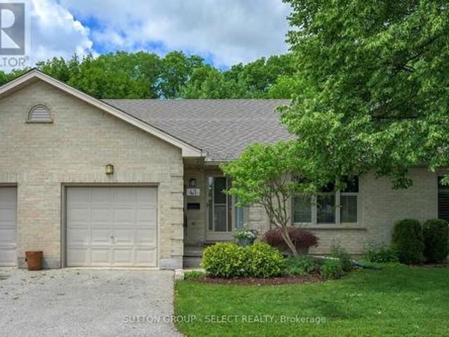 43 99 Edgevalley Road, London East A, ON, N5Y 5N1 condo for sale | Listing ID X13657 | Royal LePage