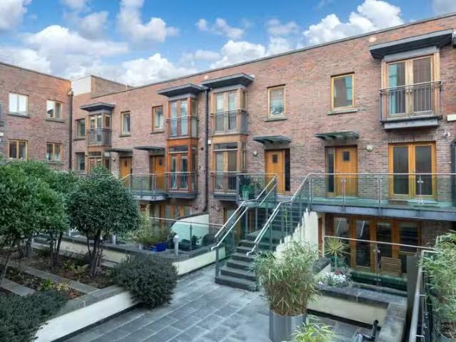 43 The Moorings, Portobello, Dublin 8, D08F840 is for sale