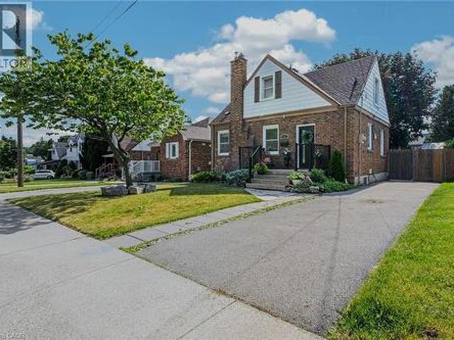 43 Woodbridge Road, Hamilton, ON, L8K 3C8 house for sale | Listing ID 40843 | Royal LePage