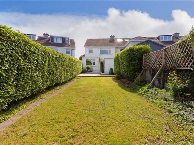 43 Ballinteer Crescent, Ballinteer, Dublin 16 Vincent Finnegan 4824 MyHome. Ie Residential