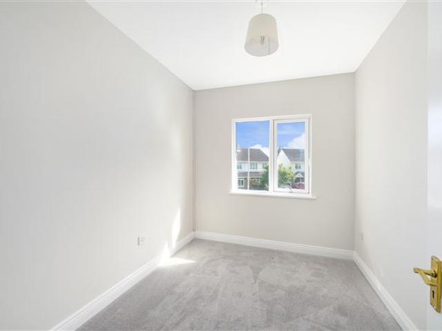 43 Bramley Crescent, Castleknock, Dublin 15 Ray Cooke Auctioneers Finglas 4832 MyHome. Ie Residential