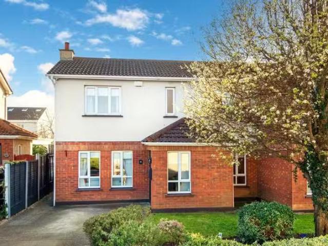 43 Castle Riada Grove, Lucan, Co Dublin, K78FE84 is for sale