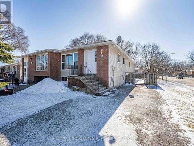 43 Charlbrook Avenue, Barrie, ON, L4M 2Y6 investment for sale | Listing ID S12038 | Royal LePage