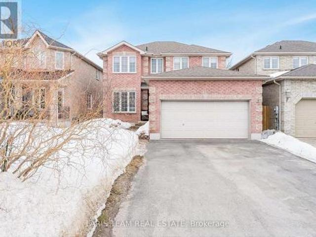 43 Dunnett Drive, Barrie, ON, L4N 0J7 house for sale | Listing ID S12053 | Royal LePage