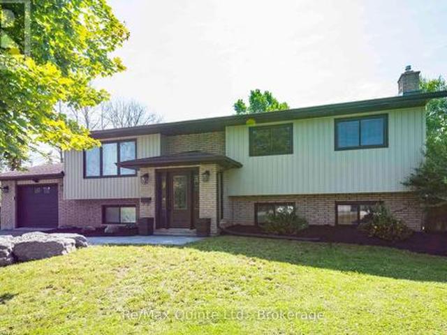 43 Frankford Road, Belleville Thurlow Ward, ON, K0K 2B0 house for sale | Listing ID X13681 | Royal LePage