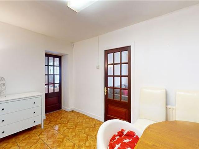 43 Glenshesk Road, Whitehall, Dublin 9 Leonard Wilson Keenan 4809 MyHome. Ie Residential