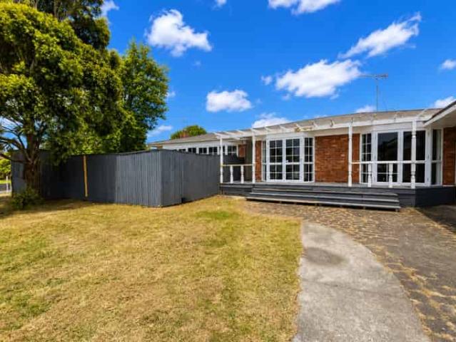 43 Hallberry Road, Mangere East, Manukau City