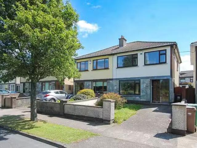 43 Heatherview Close, Aylesbury, Dublin 24, D24RTR0 is for sale