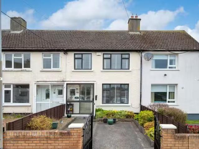 43 Lein Park, Artane, Dublin 5, D05EK50 is for sale