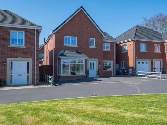 43 Manse Gate