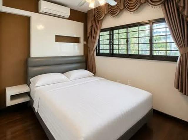 43 Marine Crescent HDB Apartment For Sale, $950,000, 3 Bed 2 Bath 1,313 sqft $724.00 psf
