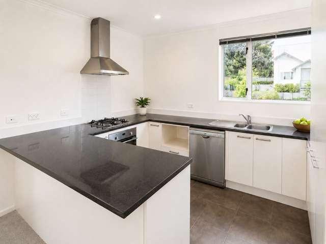 43 Packspur Drive, Flat Bush, Manukau City