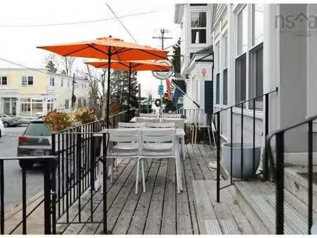 43 Queen Street, Chester, NS, B0J 1J0 commercial for sale L.