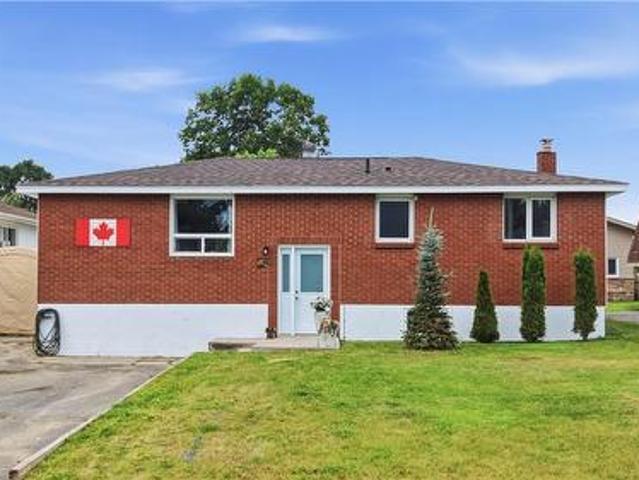 43 Shamess Crescent, Espanola, ON, P5E 1B9 house for sale | Listing ID 2129 | Royal LePage