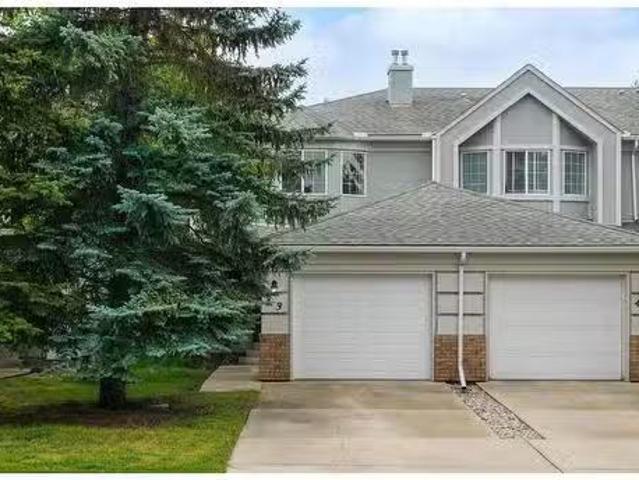 43 Sun Harbour Road Se, Calgary, AB, T2X 3J5 townhouse for s.