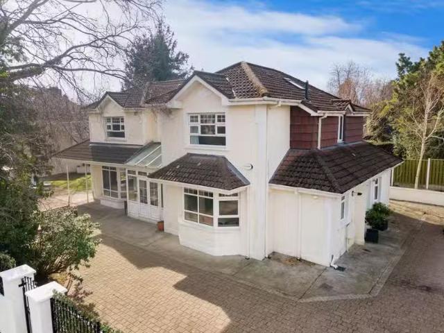 43a Priory Avenue, Blackrock, Co. Dublin, A94C863 is for sale
