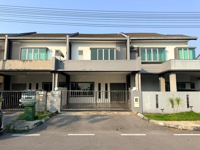 43PTS Double Storey MIDWAY CRESCENT