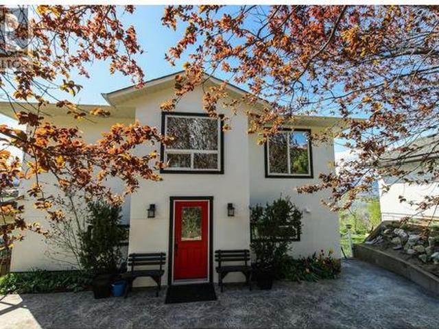 4004 39Th Street, Osoyoos, BC, V0H 1V6 house for sale | Listing ID 10381 | Royal LePage