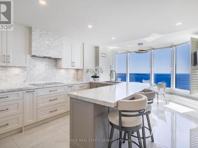 4006 1 Palace Pier Court, Toronto, ON, M8V 3W9 condo for sale | Listing ID W13231 | Royal LePage