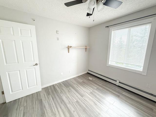 4000 Somervale Court SW 2 Bedroom Apartment for Rent at 4000 Somervale Crt Sw, Calgary, AB T2Y 4J3 Somerset