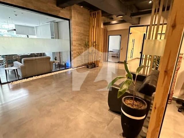 4000 Sq Ft Fully Furnished Office Is Available For Rent