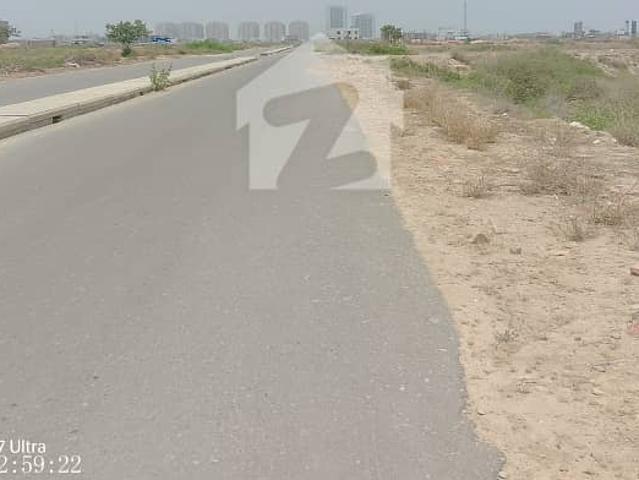 4000 yards plot for sale