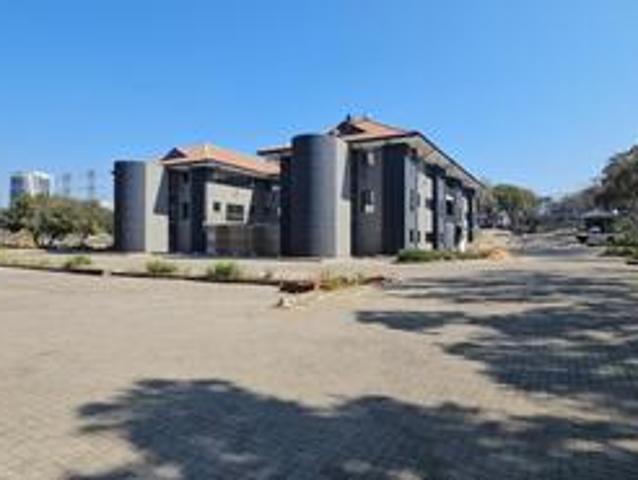 4000sqm office building to lease in.