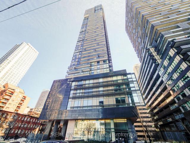 4002 39 Roehampton Avenue, Toronto | Sold, C12830 | Condos. Ca