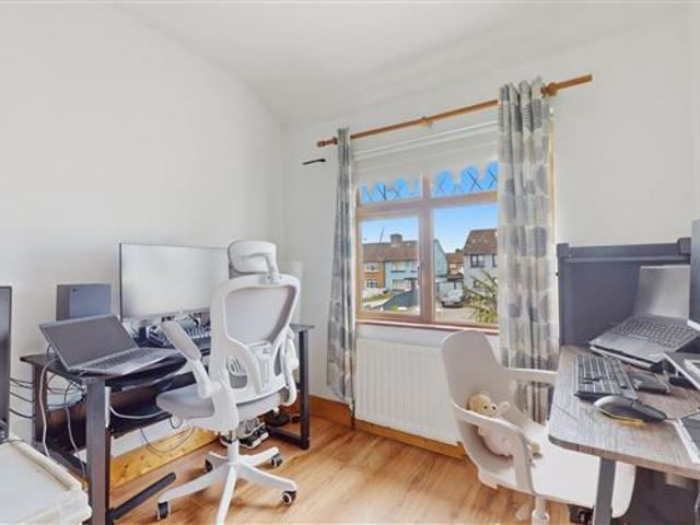 400,000 | 17 La Touche Drive, Bluebell Road, Bluebell, Dublin 12 Leonard Wilson Keenan 5001 MyHome. Ie Residential