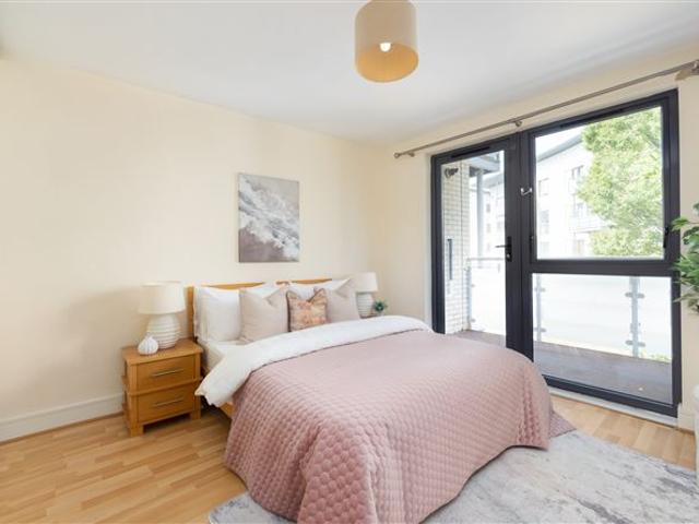 400,000 | 108 Olcovar, Dublin Road, Shankill Sherry FitzGerald Bray 5016 MyHome. Ie Residential