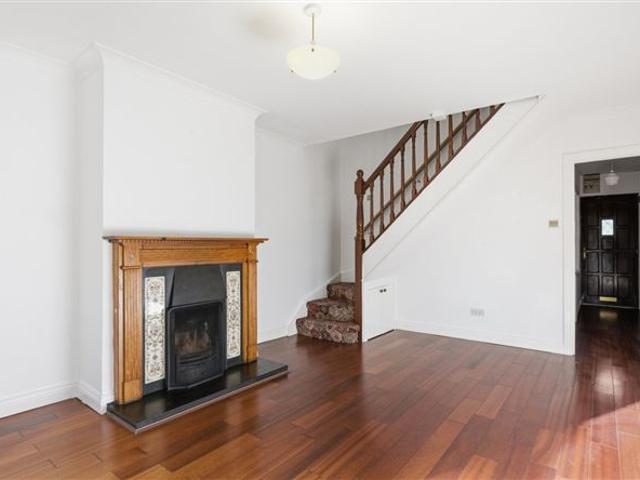 400,000 | 26 Laurence Brook, Chapelizod, Dublin 20 DNG Lucan 4996 MyHome. Ie Residential
