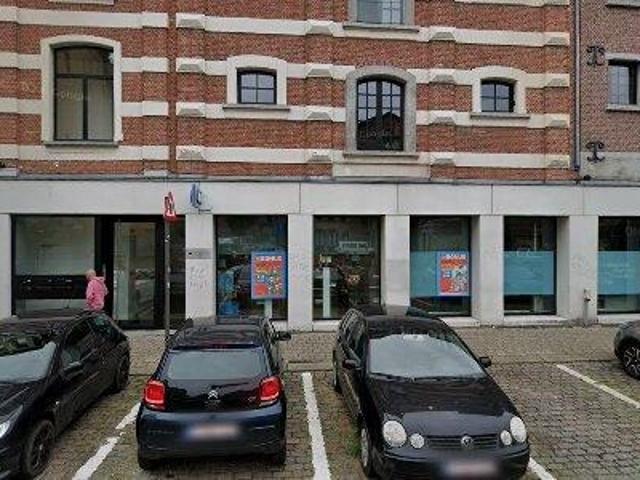 400 m2 office space for sale in Stad Antwerp
