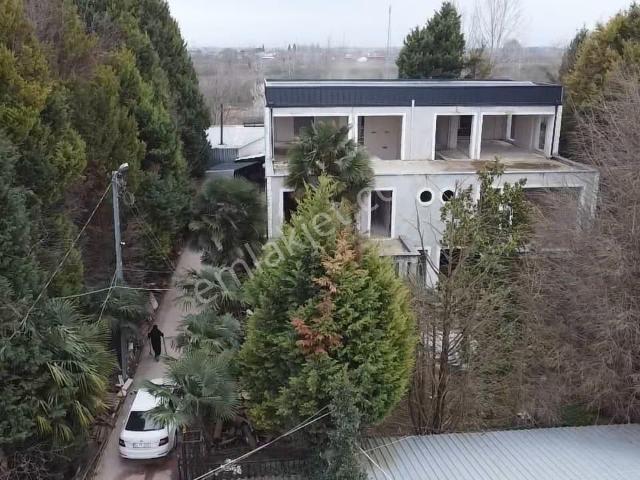 400 M² İki Katlı Geniş Depolama Alanı Güvenli Mülk Alanı