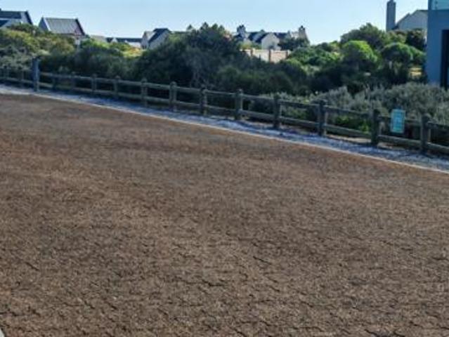 400 m² Land available in Cape St Martin