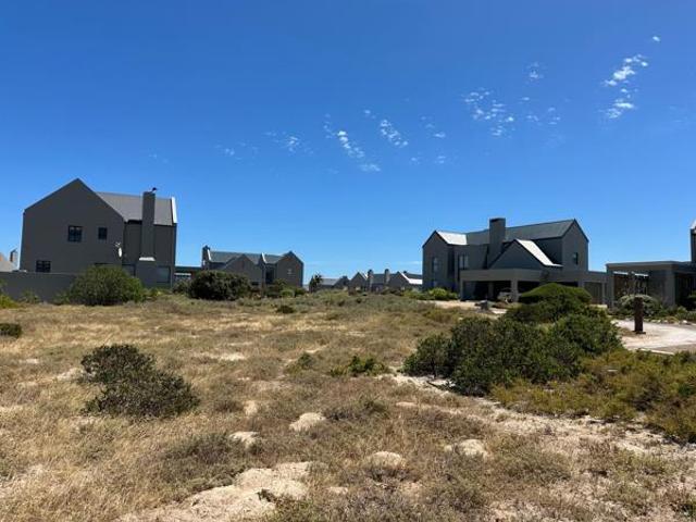 400 m² Land available in Cape St Martin