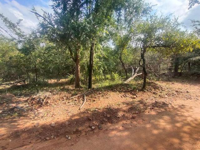 400 m² Land available in Leeupoort