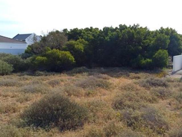 400 m² Land available in Shelley Point
