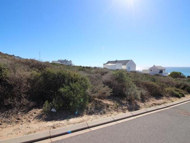 400 m² Land available in St Helena Views