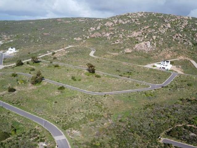 400 m² Land available in Steenbergs Cove