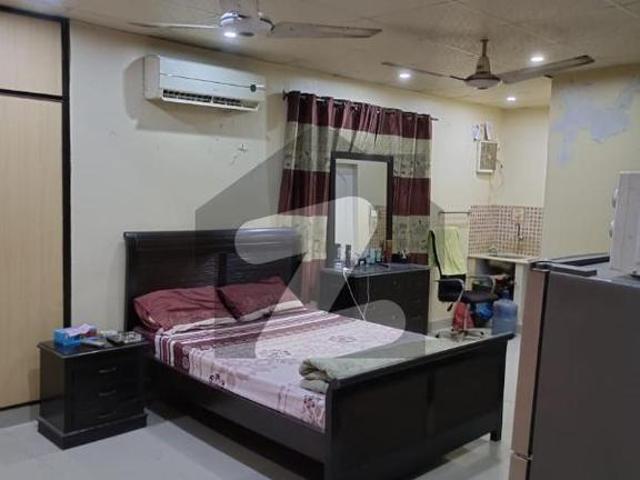 400 Square Feet Flat For Rent Available In Clifton Block 9