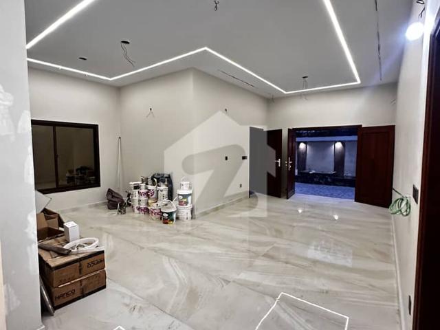 400 Square Yards Newly Renovated Double Storey 2 Unit Bungalow For Sale Block 6 Gulshan E Iqbal