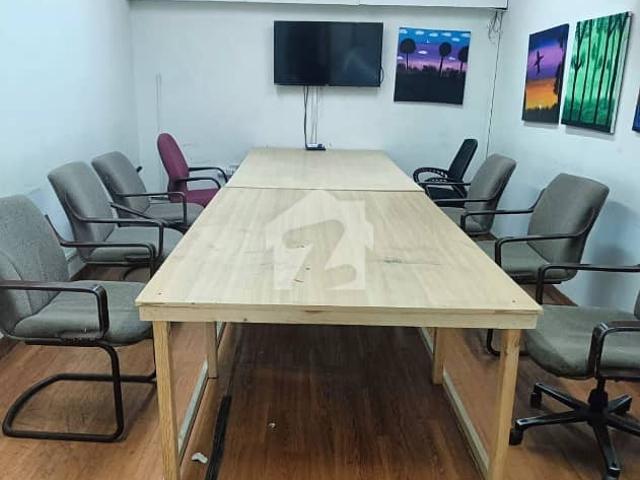 400 Sqyd First Floor for Rent Ideal for Silent Commercial / Office Use | Gulshan Iqbal Block 6