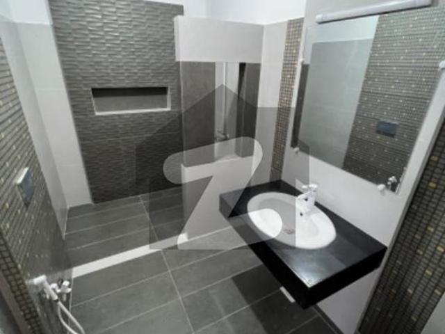 400 Sq Yard 4 Bed DD Double Storey House for Sale Saadi Town, Scheme 33 Saadi Town