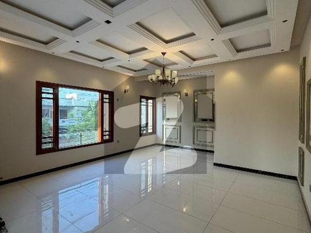 400 Sq Yard House For Sale | 60 Ft Wide Road | Prime Location Saadi Town
