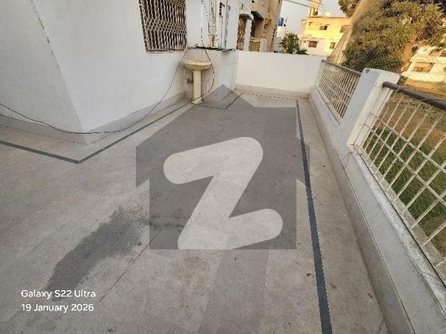 400 Sq Yards One Unit House Prime Location For Sale Federal B Area