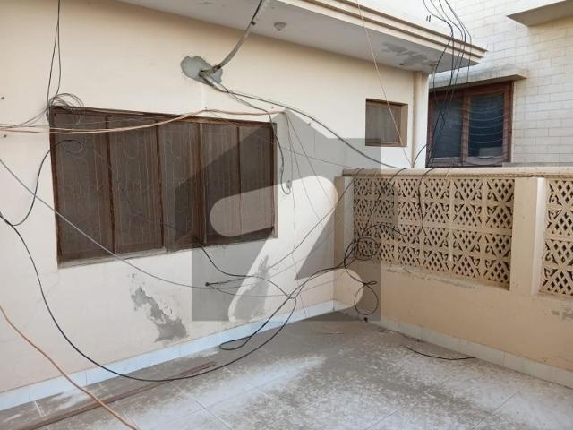 400 Sq Yards Spacious Bungalow for Sale | Main Qasimabad | 12 Rooms | Solar System Installed Main Qasimabad Road