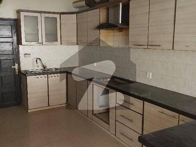 400 sqryard ground floor 3bdd tiled flooring block 3 gulshan