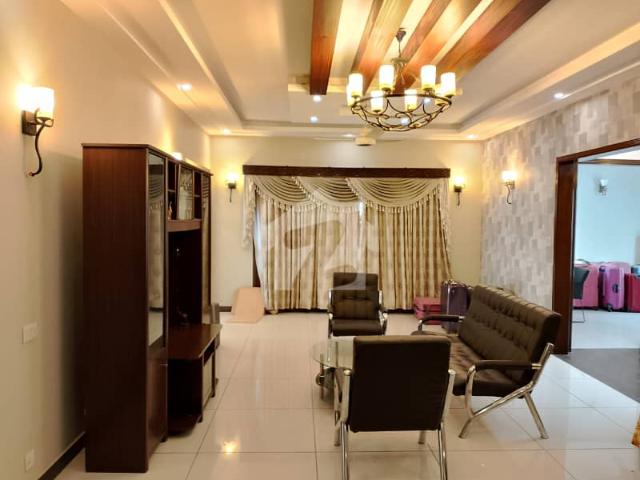 400 Yards Bungalow For Sale